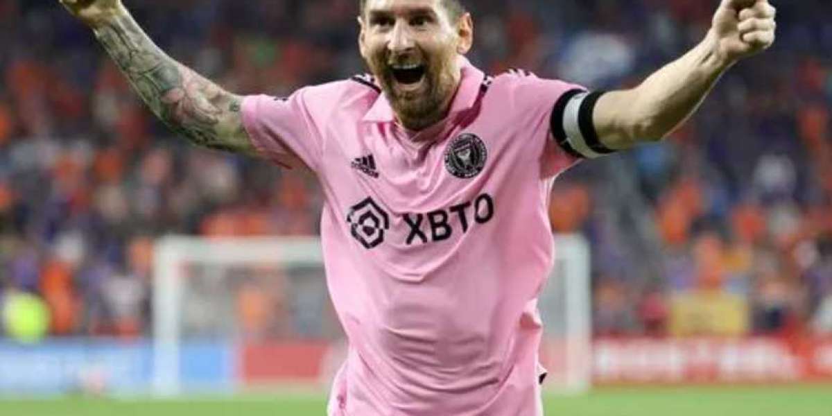 11:10 Messi remporte le premier titre de l'Inter Miami CF et le 44e titre de sa carrière !