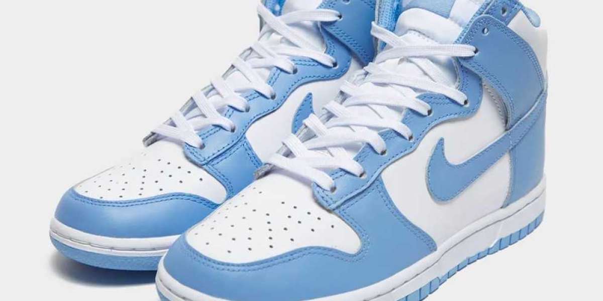 Nike Dunk High: A Chill Blue Winter Sneaker