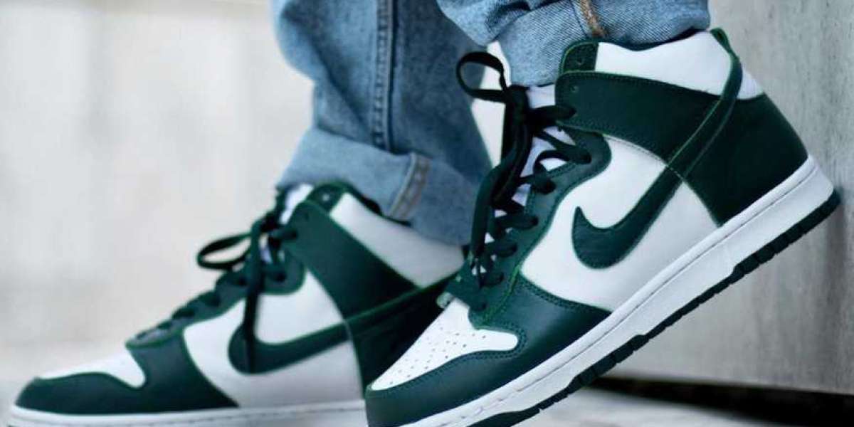 Nike Dunk High SP: Spartan Green Steals The Spotlight