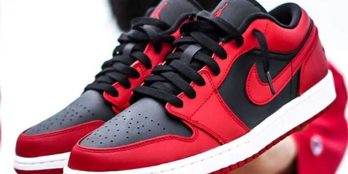 Thanksgiving Treat: Air Jordan 1 Low Reverse Bred!