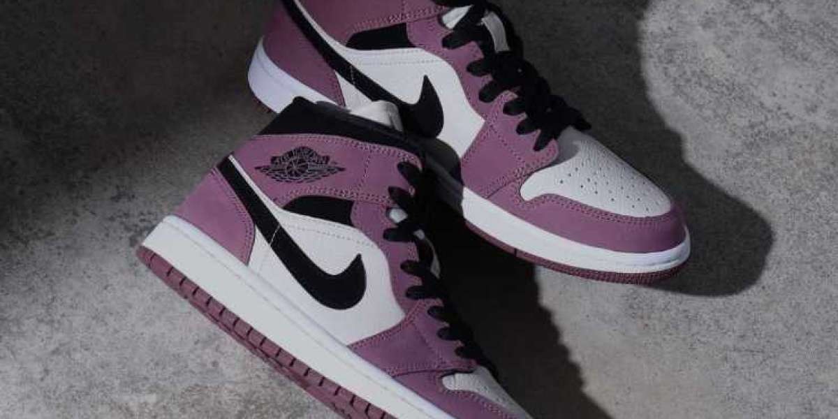 Air Jordan 1 H Element Gtx Berry: Winter Chic